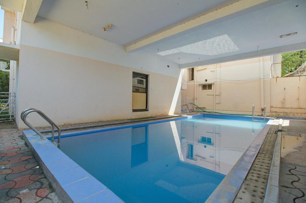 Collection O Tranquil Nest Hotel Chennai Ngoại thất bức ảnh